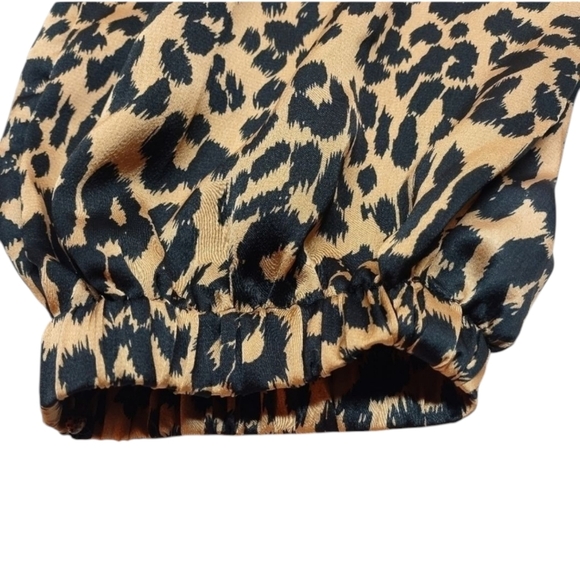 Fashion to Figure Leopard Print Jumpsuit Romper Size 2 Womens Stylish Back Brown - Picture 9 of 13